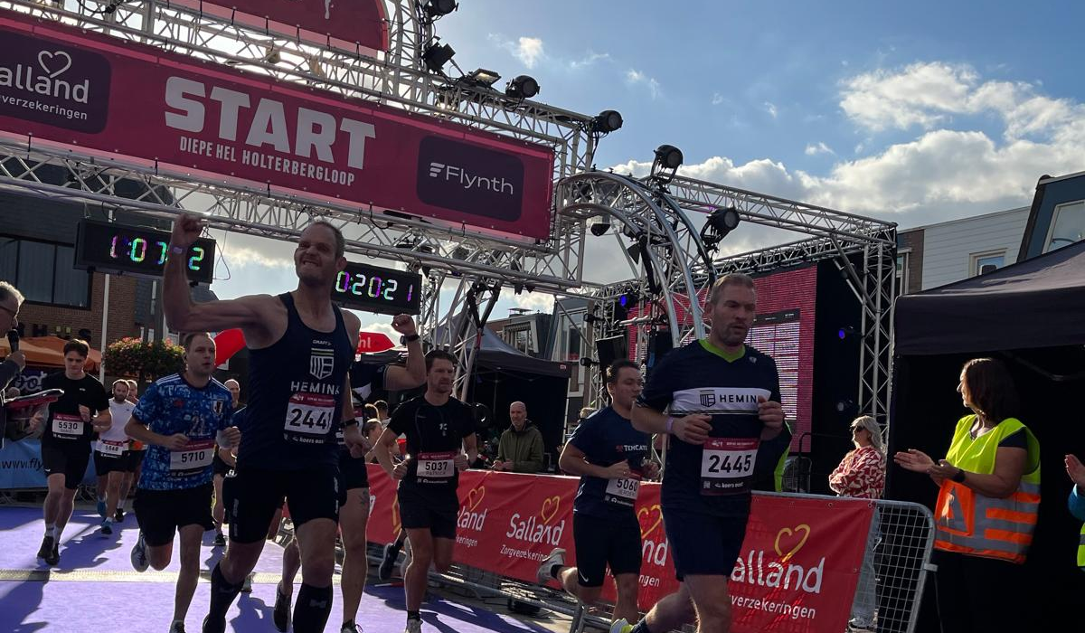 Hemink volop aanwezig bij Diepe Hel Holterbergloop